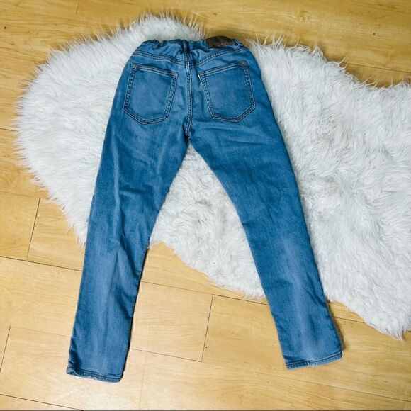 GAP casual distressed blue jeans size 10 regular. - Picture 9 of 10